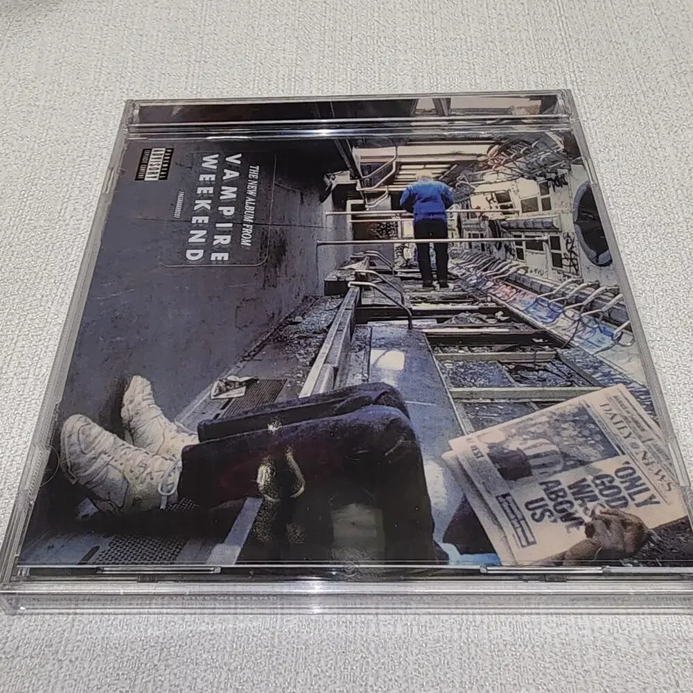 Vampire Weekend CD - Picture 2 of 5